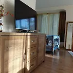 French Windows Center Апартаменты *