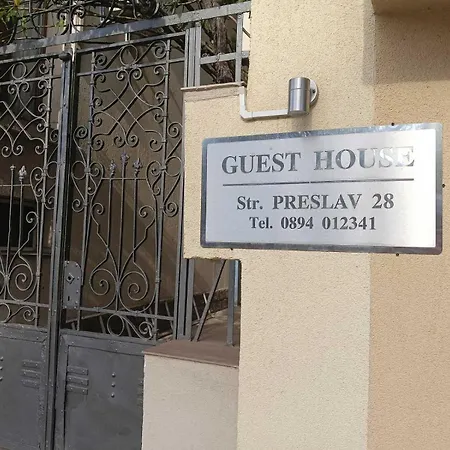 Apartman Cozy With French Windows Plovdiv